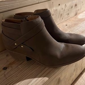 Women’s boots